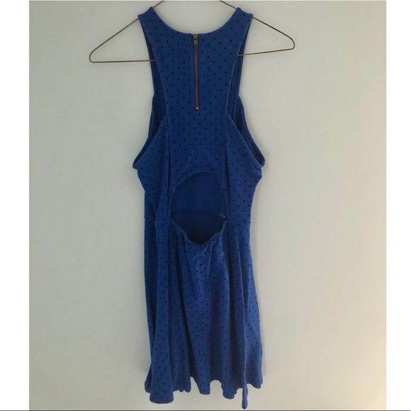 Keyhole back blue dress - Picture 2 of 3